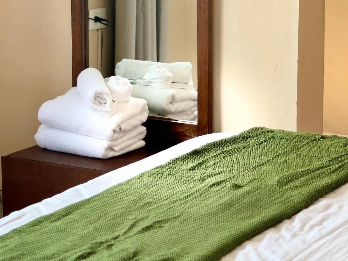 Hotel Casa Nudo, Tzalam, Merida Mexico